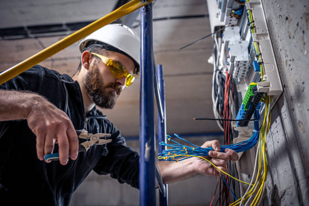 Best Electrical Contractors for Businesses  in Tequesta, FL
